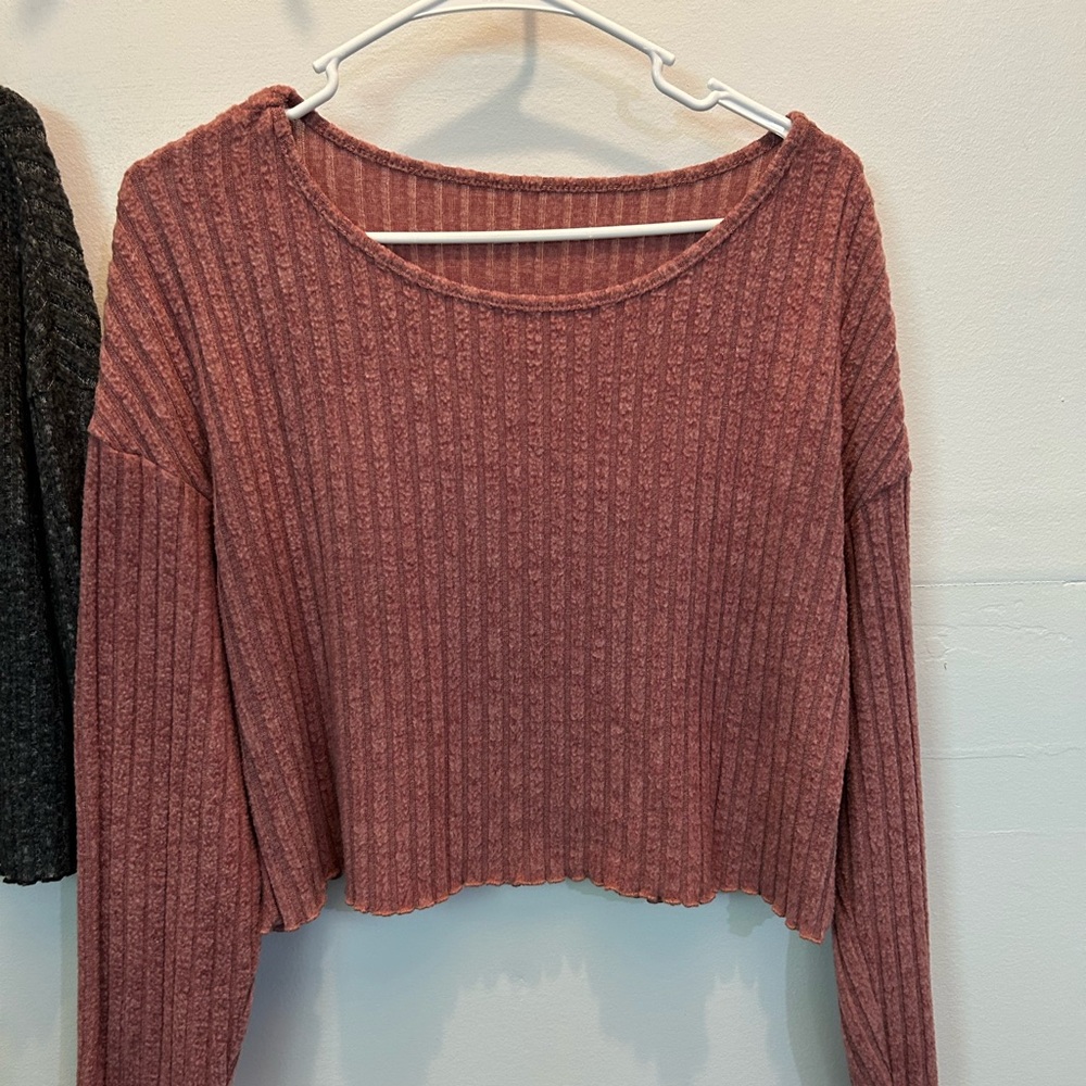 Ribbed Long Sleeve Crop Tops - charcoal grey  and mauve Pink - Picture 5 of 7